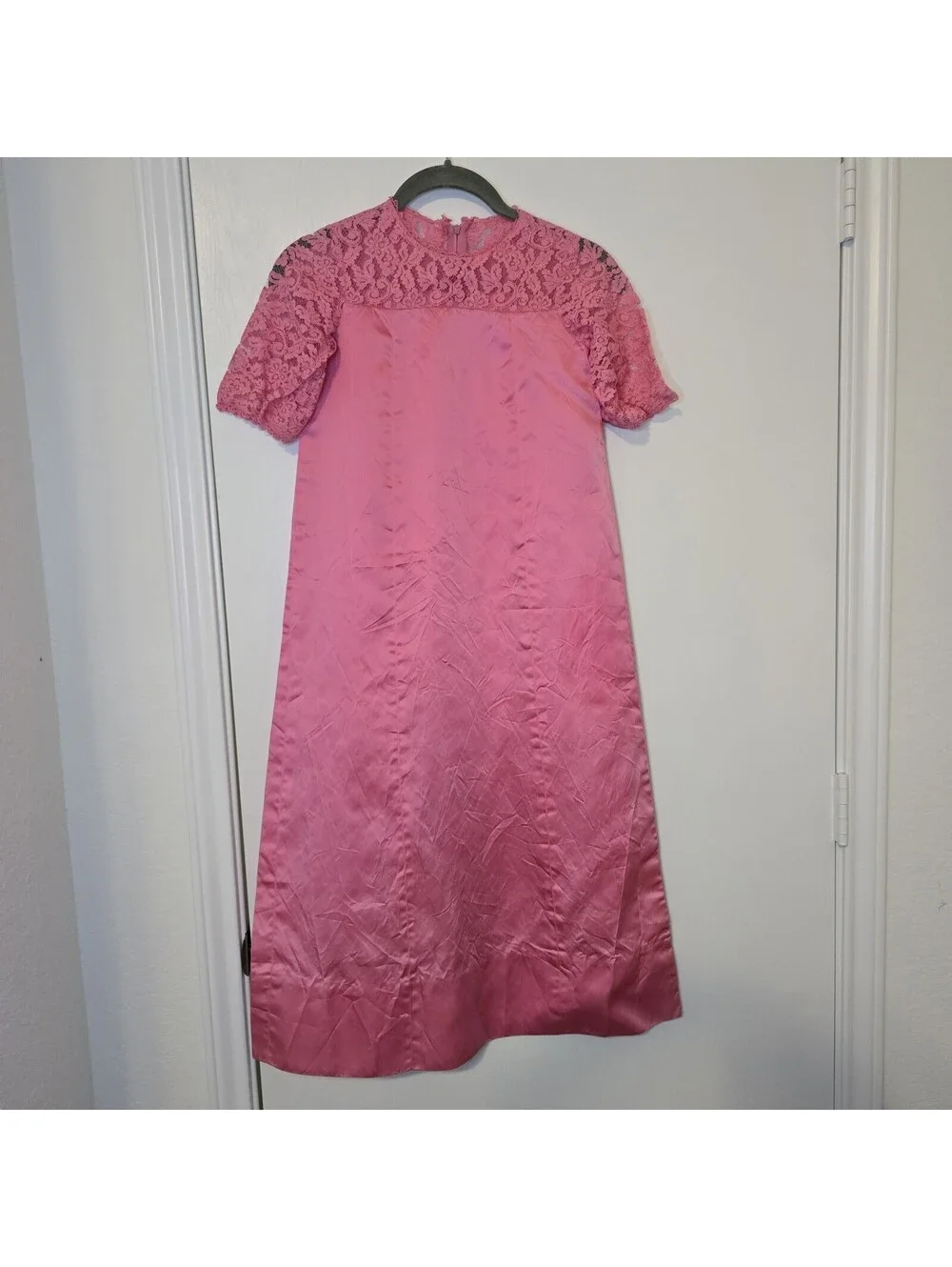 VTG Pink Satin Lace Dress 60s Mod Style Youth Approx 10-12 Retro Heirloom
